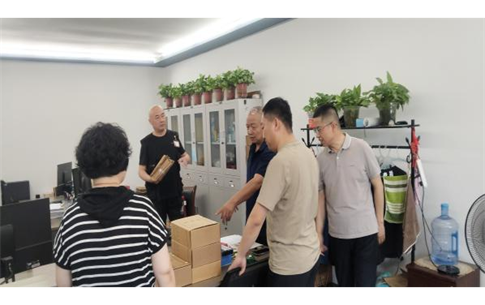 内蒙古机动车鉴定评估行业协会 深入包头市各会员单位进行调研评查